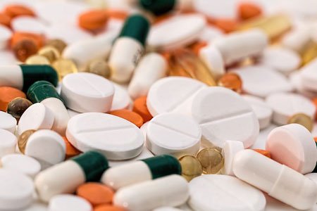 5 Reasons Why You Shouldn't Take NSAIDs, NSAIDs, anti-inflammatory, ibuprofen, is aspirin an nsaid
