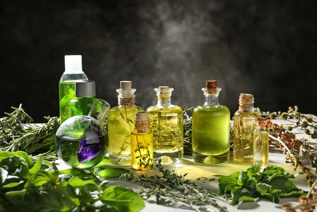Using Essential Oils For Stress During The Holidays, Oil, Essential Oils for Stress, Managing Your Stress During the Holidays, Sweet Orange