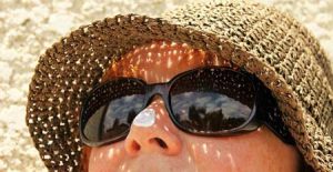 sunscreen vs good sunscreen, toxic sunscreen ingredients,